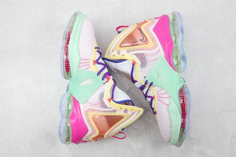 nike lebron valentine's day