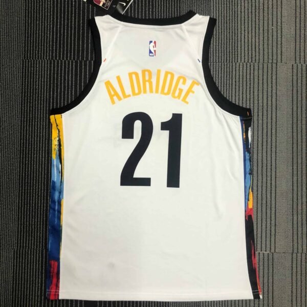 Camiseta Brooklyn Nets 20-21 City Edition Blanco #Aldrige #21 - Imagen 2