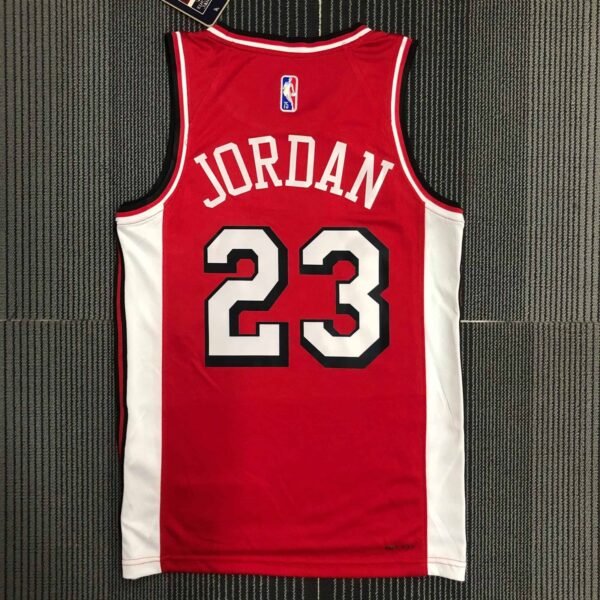 Camiseta Chicago Bulls 21-22 City Edition #Jordan #23 - Imagen 2