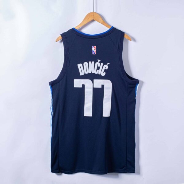 Camiseta Dallas Mavericks 20-21 Away Azul #Doncic #77 - Imagen 2