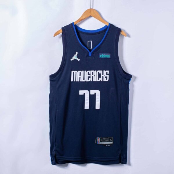 Camiseta Dallas Mavericks 20-21 Away Azul #Doncic #77