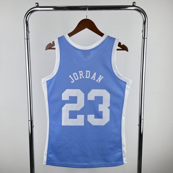 Camiseta North Carolina Tar Heels 83-84 Retro Away Edition #JORDAN #23 - Imagen 2