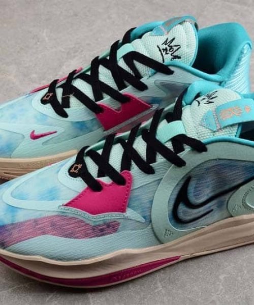 Nike Kyrie 5 Community